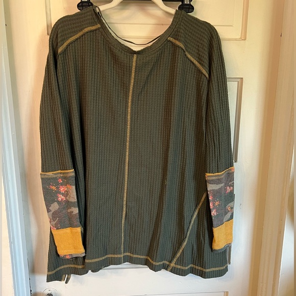 Free People flowy waffle top - Picture 4 of 13